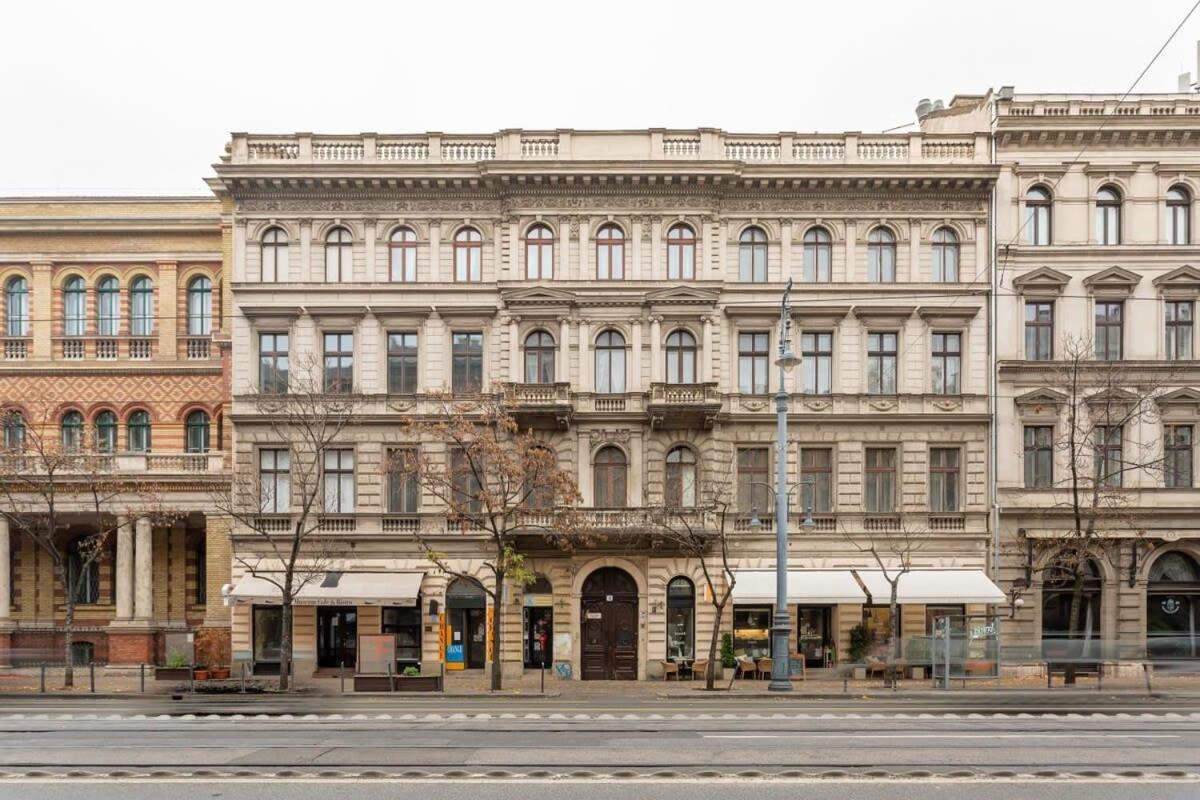 New Location * Budapest