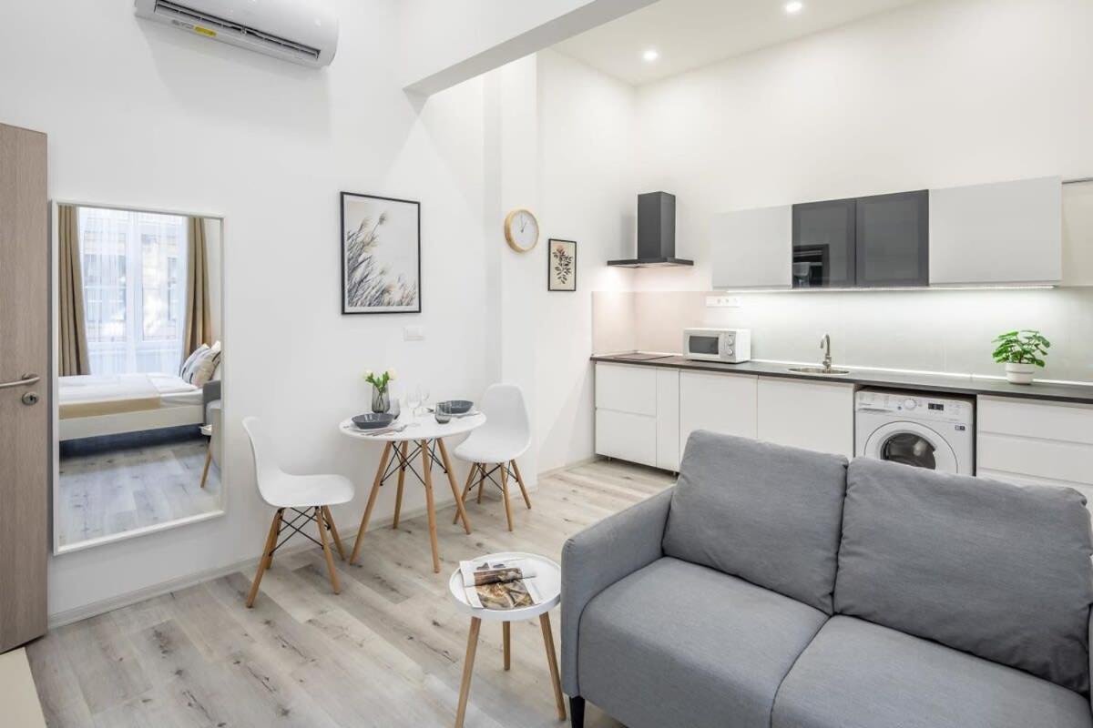 New Location Apartment *